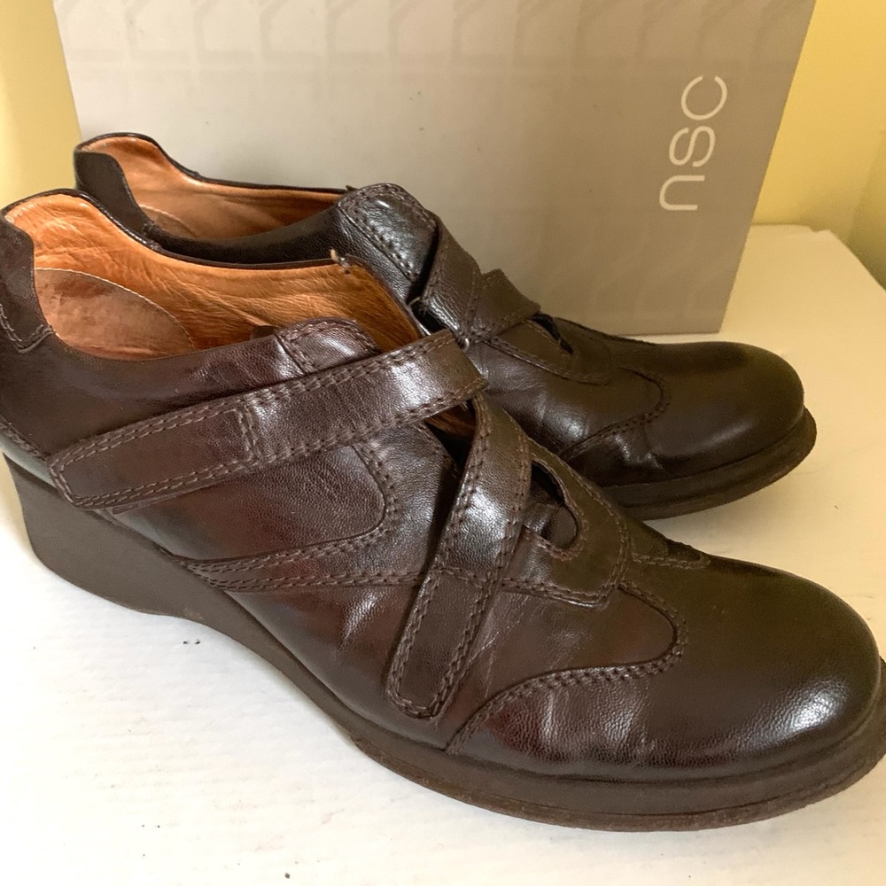 Brown real leather booties with rubber wedges walking shoes adjustable strap